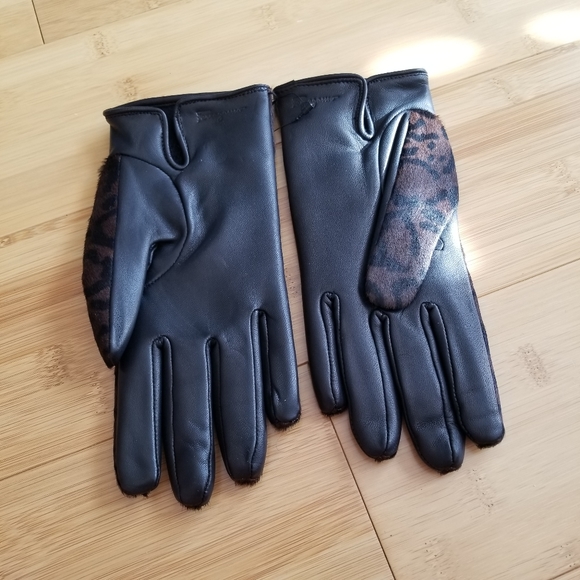 ๐ธ NWT Salvatore Ferragamo Leopard Print Leather Cashmere Lining Women's Gloves - Picture 5 of 9